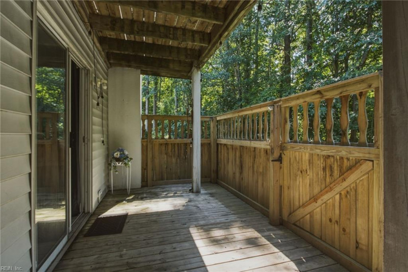 Photo 26 of 28 residential for sale in Chesapeake virginia