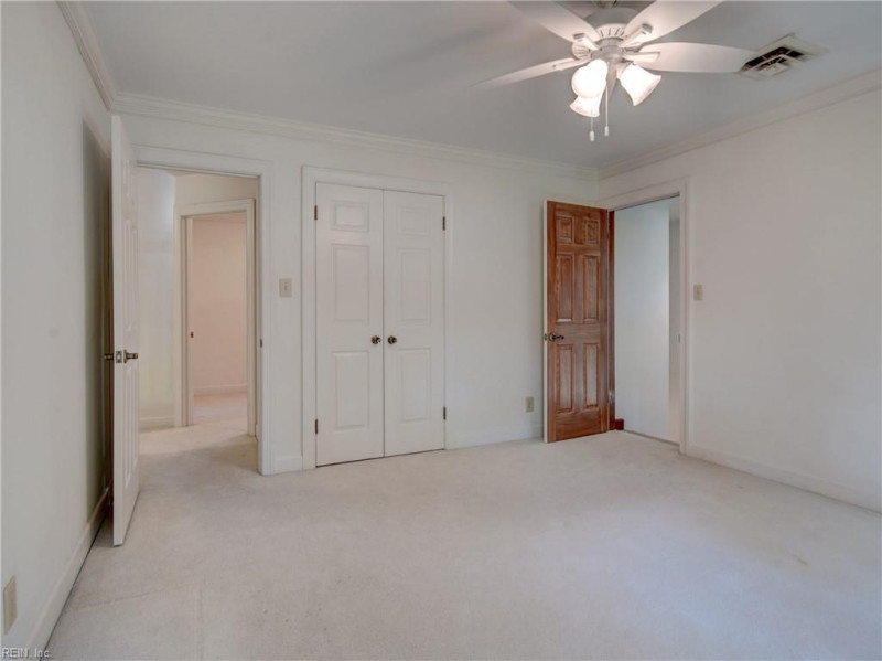 Photo 38 of 48 residential for sale in Chesapeake virginia Photo 38 of 48 residential for sale in Chesapeake virginia