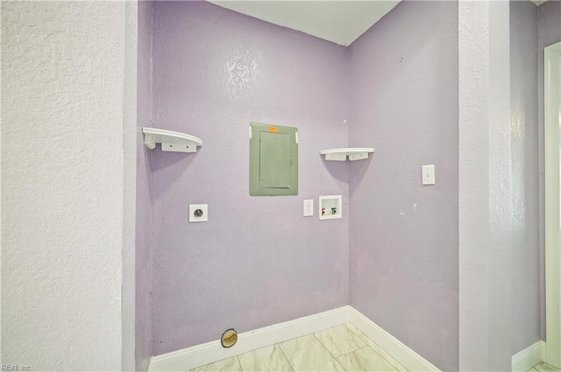 Photo 25 of 43 residential for sale in Chesapeake virginia Photo 25 of 43 residential for sale in Chesapeake virginia