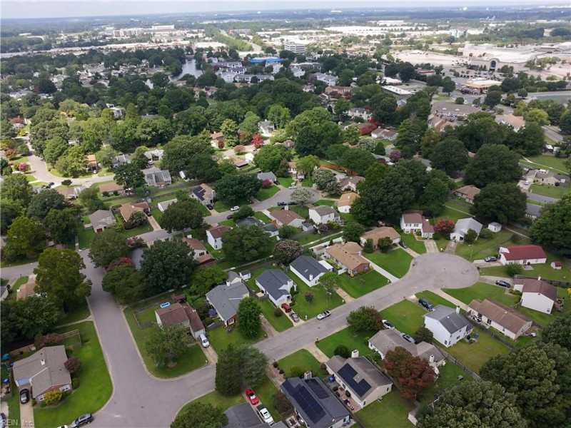 Photo 33 of 43 residential for sale in Chesapeake virginia Photo 33 of 43 residential for sale in Chesapeake virginia