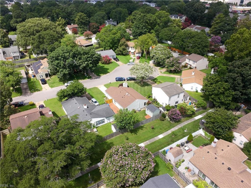 Photo 34 of 43 residential for sale in Chesapeake virginia Photo 34 of 43 residential for sale in Chesapeake virginia