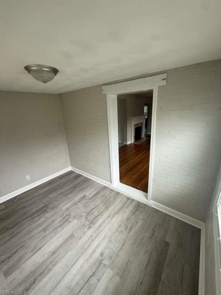 Photo 12 of 26 residential for sale in Portsmouth virginia