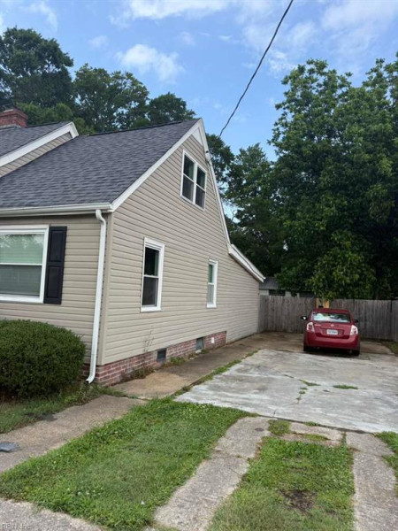 Photo 24 of 26 residential for sale in Portsmouth virginia