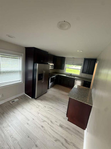 Photo 6 of 26 residential for sale in Portsmouth virginia
