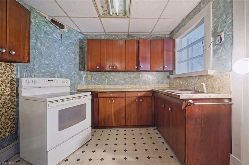Photo 8 of 21 residential for sale in Norfolk virginia Photo 8 of 21 residential for sale in Norfolk virginia