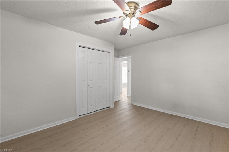 Photo 17 of 33 residential for sale in Norfolk virginia