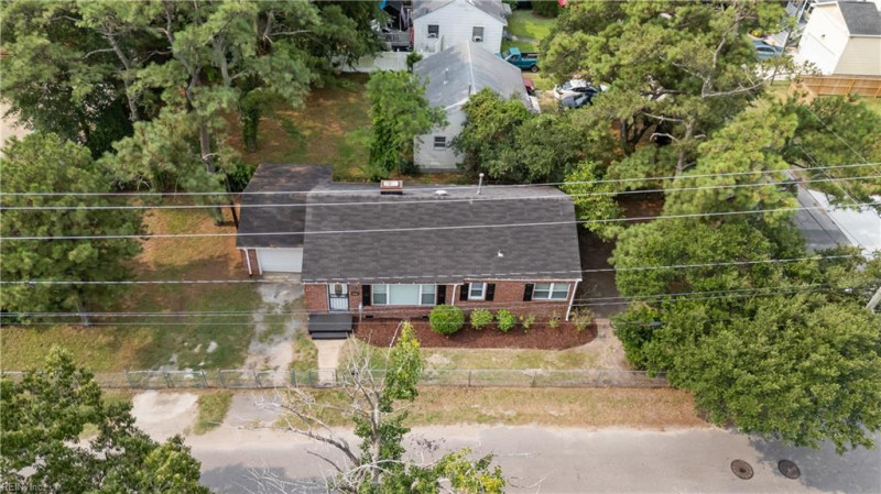 Photo 25 of 33 residential for sale in Norfolk virginia