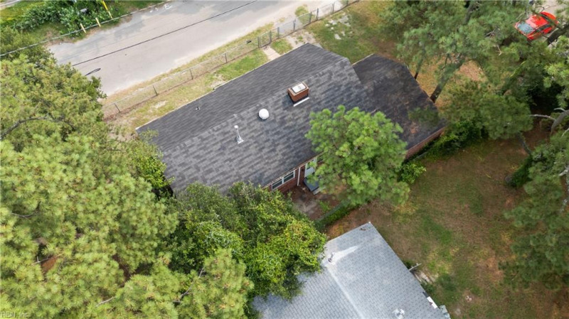 Photo 30 of 33 residential for sale in Norfolk virginia