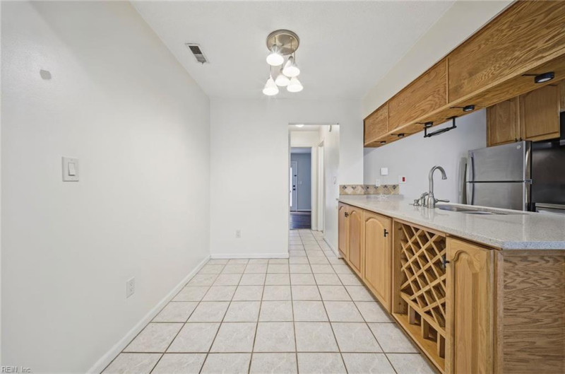 Photo 14 of 31 residential for sale in Norfolk virginia