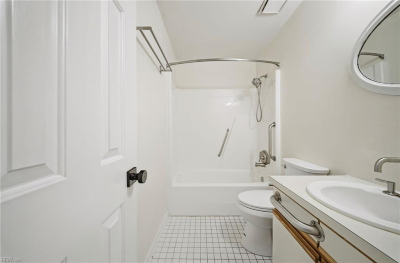 Photo 19 of 31 residential for sale in Norfolk virginia