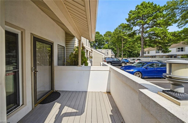 Photo 5 of 31 residential for sale in Norfolk virginia