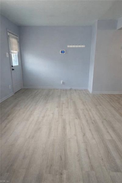 Photo 3 of 18 residential for sale in Hampton virginia