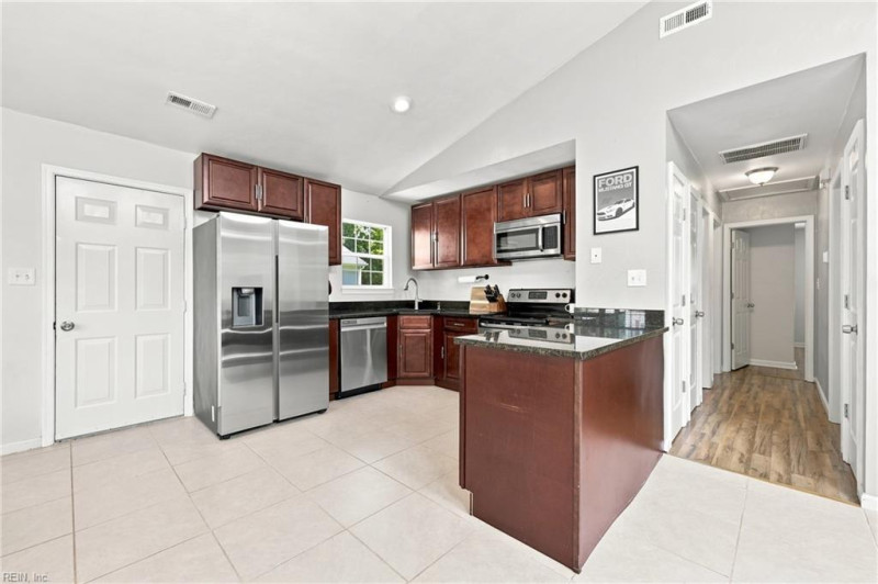 Photo 14 of 37 residential for sale in Norfolk virginia Photo 14 of 37 residential for sale in Norfolk virginia