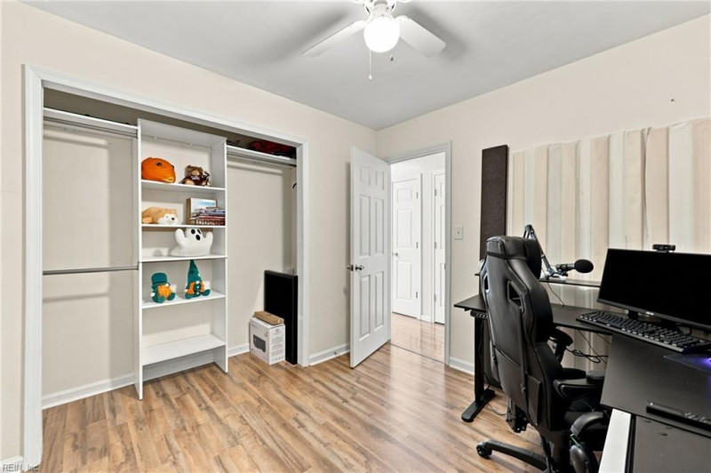 Photo 23 of 37 residential for sale in Norfolk virginia Photo 23 of 37 residential for sale in Norfolk virginia