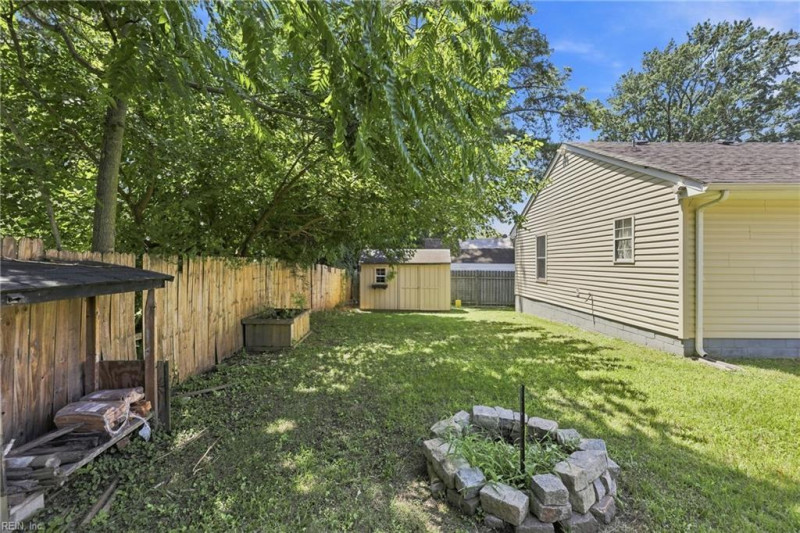 Photo 33 of 37 residential for sale in Norfolk virginia Photo 33 of 37 residential for sale in Norfolk virginia