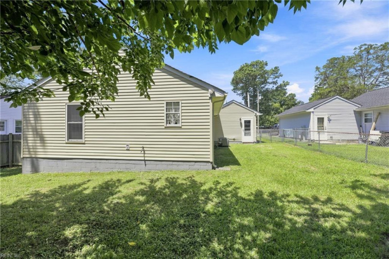 Photo 34 of 37 residential for sale in Norfolk virginia Photo 34 of 37 residential for sale in Norfolk virginia