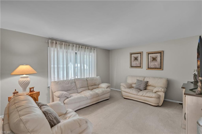 Photo 6 of 28 residential for sale in Newport News virginia Photo 6 of 28 residential for sale in Newport News virginia