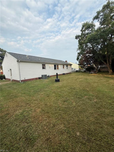 Photo 5 of 14 residential for sale in Norfolk virginia