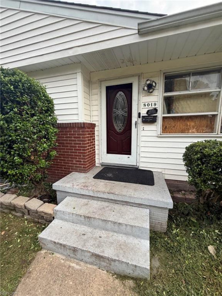 Photo 6 of 14 residential for sale in Norfolk virginia