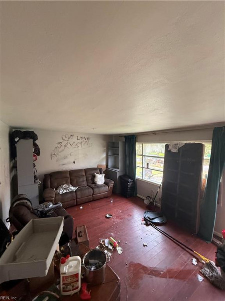 Photo 7 of 14 residential for sale in Norfolk virginia