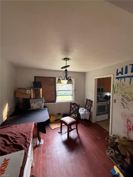 Photo 8 of 14 residential for sale in Norfolk virginia