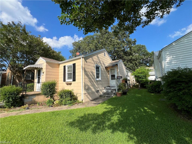 Photo 2 of 27 residential for sale in Norfolk virginia Photo 2 of 27 residential for sale in Norfolk virginia