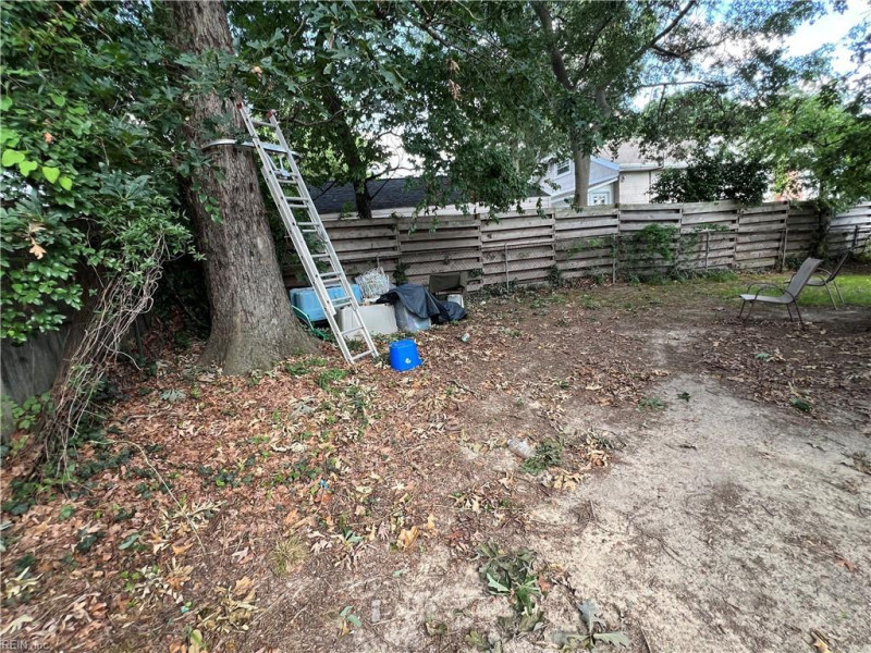 Photo 3 of 27 residential for sale in Norfolk virginia Photo 3 of 27 residential for sale in Norfolk virginia