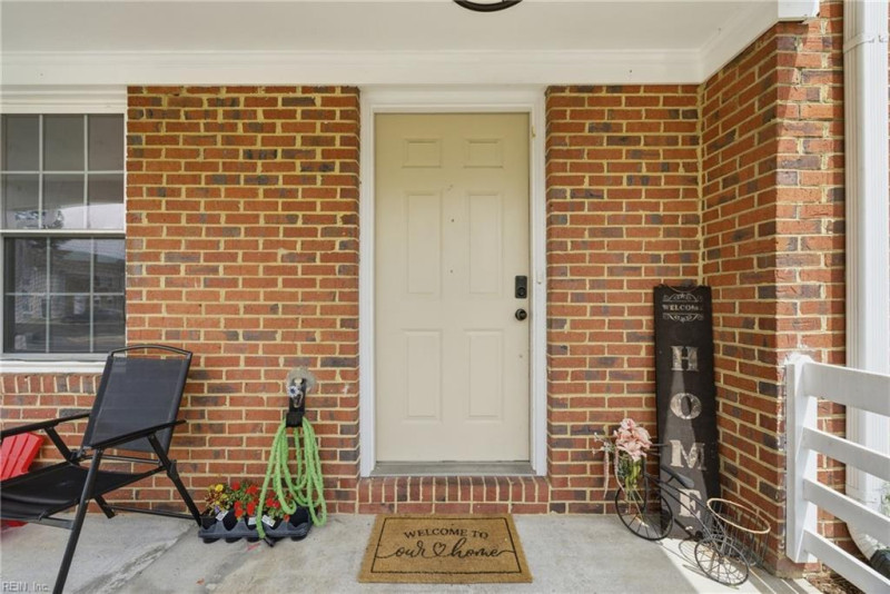 Photo 4 of 24 residential for sale in Newport News virginia Photo 4 of 24 residential for sale in Newport News virginia