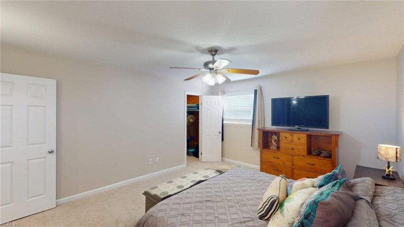 Photo 21 of 39 residential for sale in Virginia Beach virginia