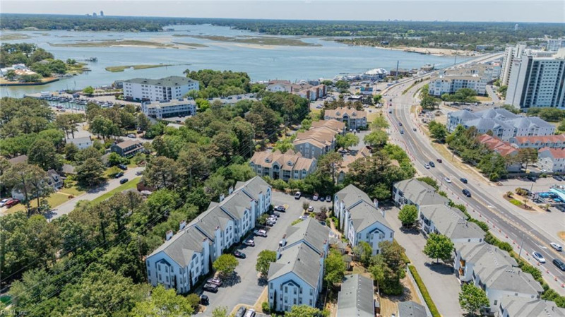 Photo 4 of 27 residential for sale in Virginia Beach virginia Photo 4 of 27 residential for sale in Virginia Beach virginia