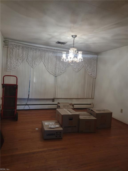Photo 11 of 18 residential for sale in Chesapeake virginia Photo 11 of 18 residential for sale in Chesapeake virginia