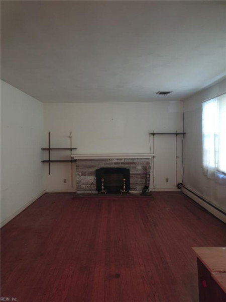 Photo 12 of 18 residential for sale in Chesapeake virginia Photo 12 of 18 residential for sale in Chesapeake virginia
