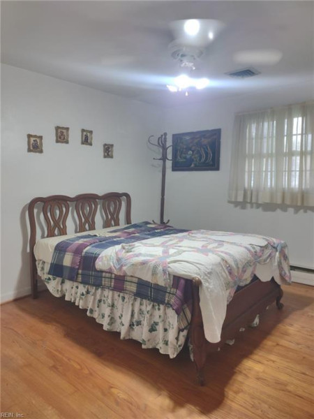 Photo 15 of 18 residential for sale in Chesapeake virginia Photo 15 of 18 residential for sale in Chesapeake virginia