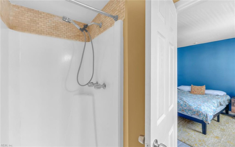 Photo 17 of 48 residential for sale in Norfolk virginia