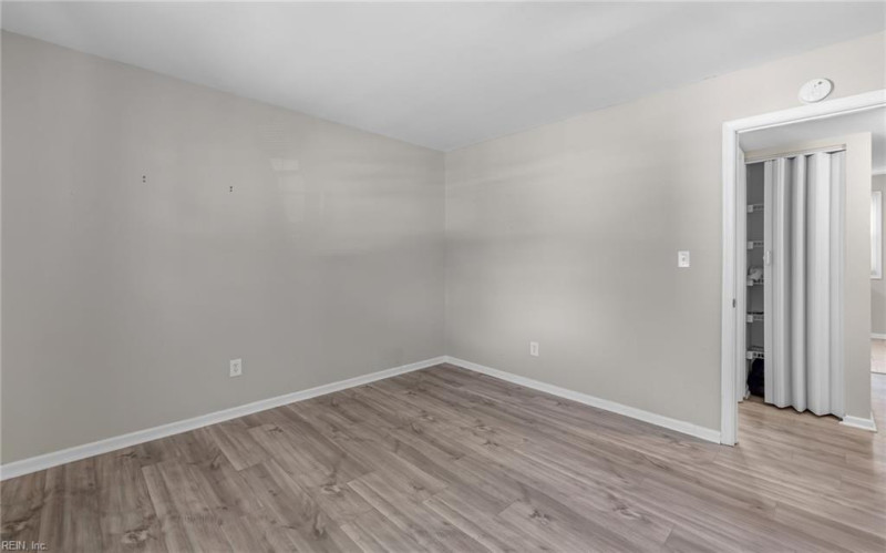 Photo 19 of 48 residential for sale in Norfolk virginia