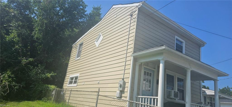 Photo 4 of 6 residential for sale in Petersburg City virginia Photo 4 of 6 residential for sale in Petersburg City virginia