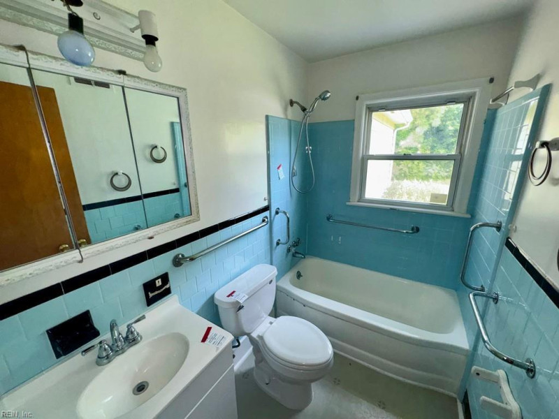 Photo 12 of 18 residential for sale in Norfolk virginia Photo 12 of 18 residential for sale in Norfolk virginia