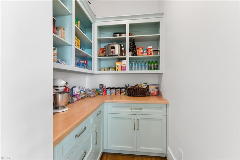 Photo 13 of 50 residential for sale in Newport News virginia