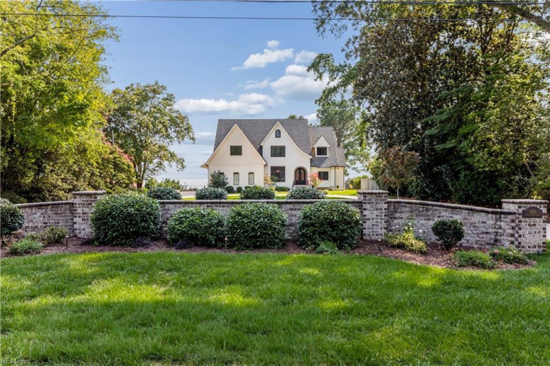 Photo 3 of 50 residential for sale in Newport News virginia