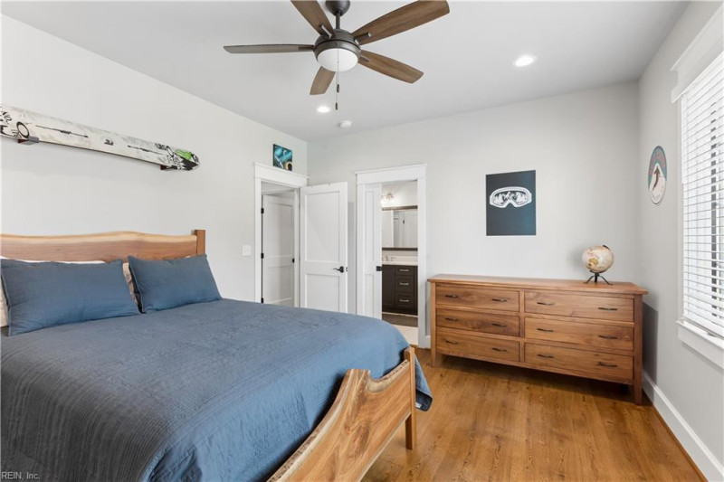 Photo 32 of 50 residential for sale in Newport News virginia