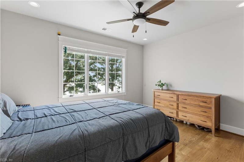 Photo 34 of 50 residential for sale in Newport News virginia