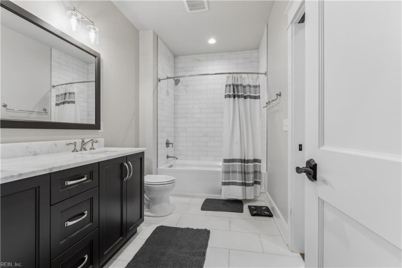 Photo 39 of 50 residential for sale in Newport News virginia
