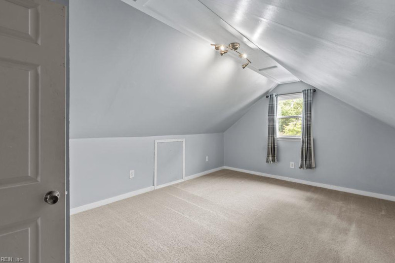 Photo 7 of 15 residential for sale in Norfolk virginia