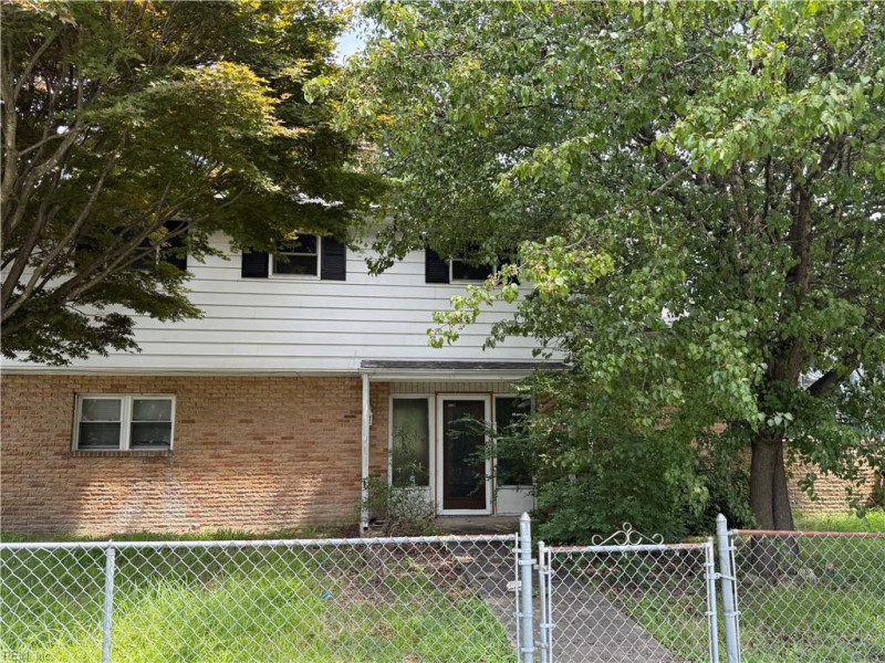 Photo 2 of 10 residential for sale in Hampton virginia