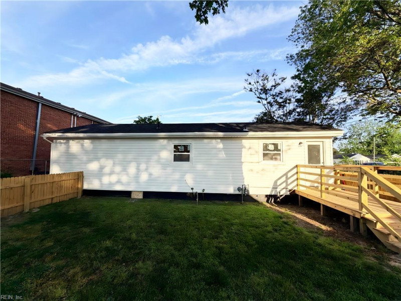 Photo 28 of 29 residential for sale in Chesapeake virginia