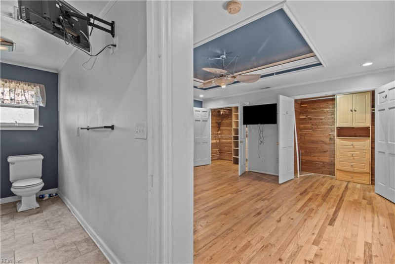 Photo 23 of 35 residential for sale in Norfolk virginia