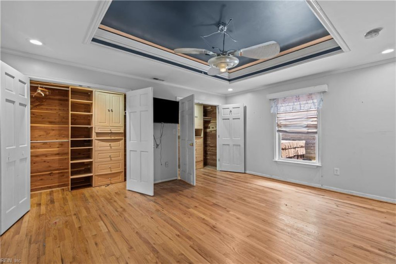 Photo 25 of 35 residential for sale in Norfolk virginia