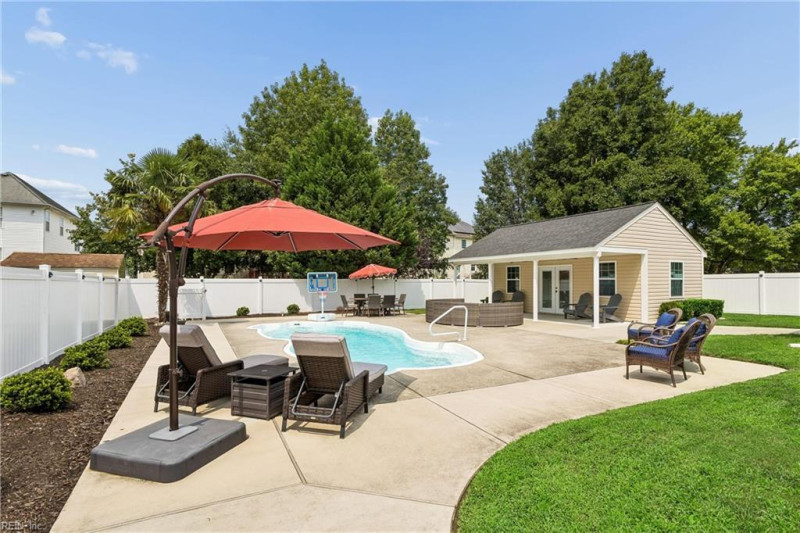 Photo 34 of 45 residential for sale in Chesapeake virginia Photo 34 of 45 residential for sale in Chesapeake virginia