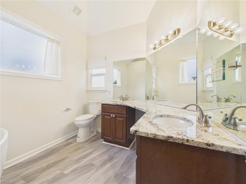 Photo 20 of 46 residential for sale in Virginia Beach virginia