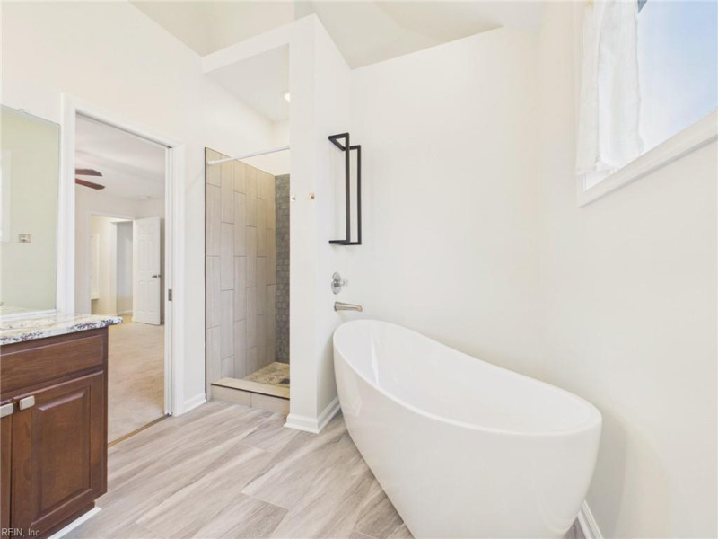 Photo 21 of 46 residential for sale in Virginia Beach virginia